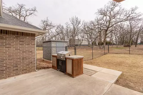 Exterior - 9408 SW Megans Way, Mcloud, OK 74851 photo 6 of 9