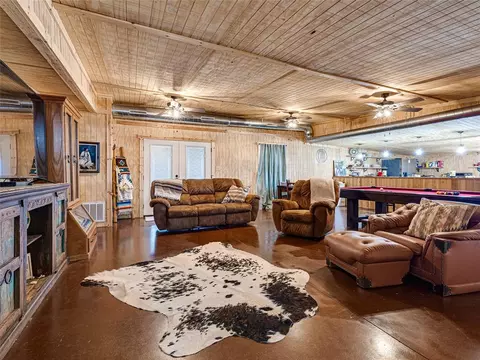 Living - 9505 E Mcelroy Rd, Stillwater, OK 74075 photo 1 of 4