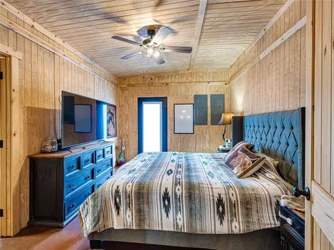 Bedroom - 9505 E Mcelroy Rd, Stillwater, OK 74075 photo 3 of 3