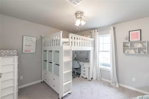 Bedroom - 1700 Pendleton Pl, Moore, OK 73160 photo 4 of 8