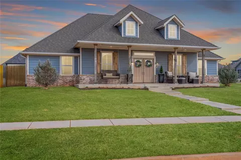 1700 Pendleton Pl, Moore, OK 73160