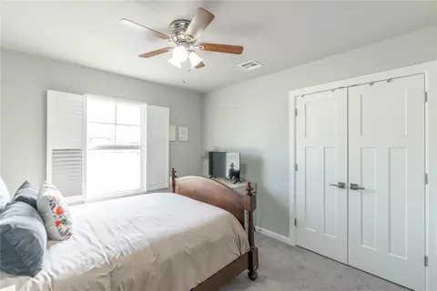 Bedroom - 1700 Pendleton Pl, Moore, OK 73160 photo 5 of 8