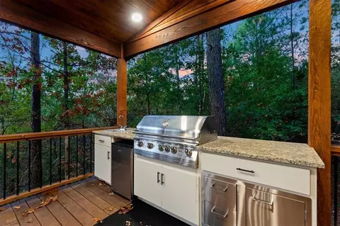 Exterior - 453 Bear Pine Trl, Broken Bow, OK 74728 photo 8 of 12