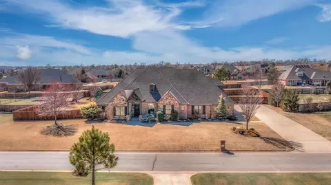 382 Haloka Ave, Goldsby, OK 73093