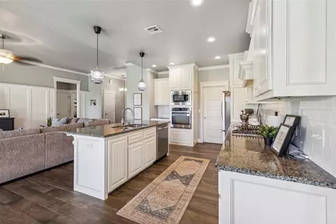 10667 N Kickapoo Ave, Shawnee, OK 74804 photo 7