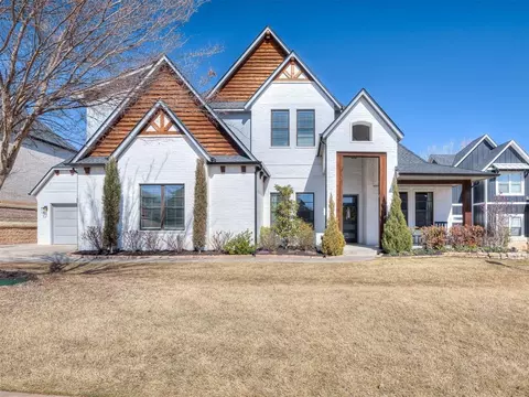 8301 Grass Creek Dr, Edmond, OK 73034