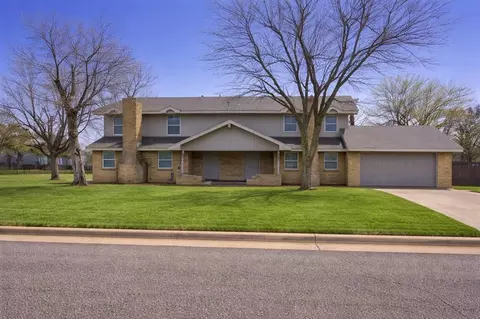 6800 Lancer Ln, Oklahoma City, OK 73132