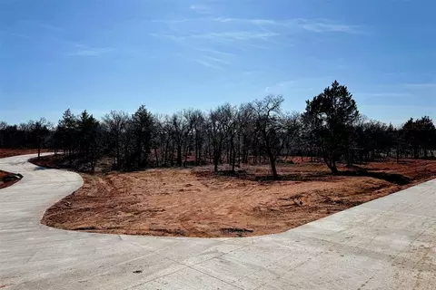 9528 Elisabeth Dr, Guthrie, OK 73044