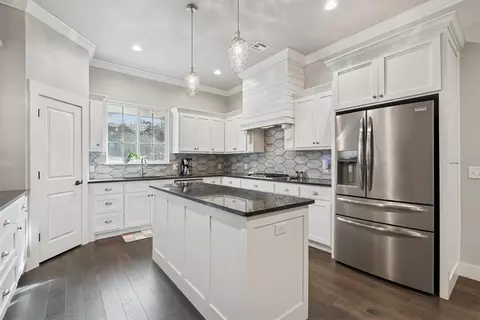 Kitchen - 3475 Turtle Hl, Guthrie, OK 73044 photo 1 of 3