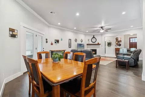 Dining - 3475 Turtle Hl, Guthrie, OK 73044 photo 2 of 2