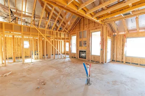 9308 NW 119th St, Yukon, OK 73099
