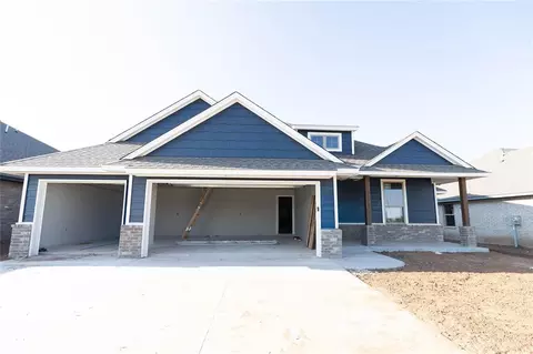 9312 NW 119th St, Yukon, OK 73099