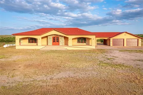 18602 980 Rd, Cheyenne, OK 73628
