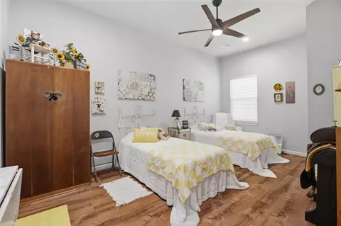 Bedroom - 319 E Cedar Dr, Tuttle, OK 73089 photo 4 of 4