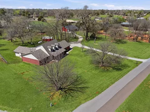 View/Area - 319 E Cedar Dr, Tuttle, OK 73089 photo 2 of 7