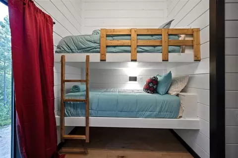 Bedroom - 116 Hickory Ridge Rd, Broken Bow, OK 74728 photo 5 of 5