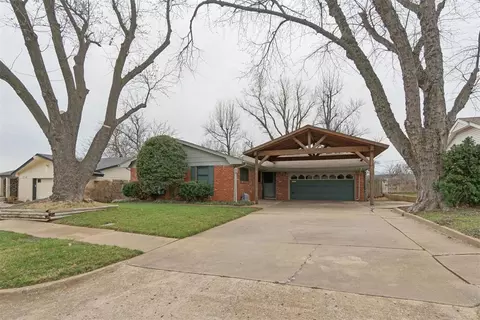 Other - 712 E 27th Pl, Edmond, OK 73013 photo 1 of 10