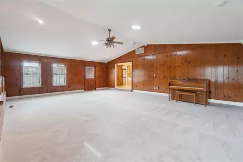 Living - 712 E 27th Pl, Edmond, OK 73013 photo 3 of 6