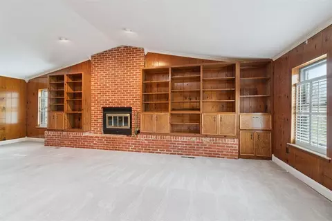 Living - 712 E 27th Pl, Edmond, OK 73013 photo 5 of 6