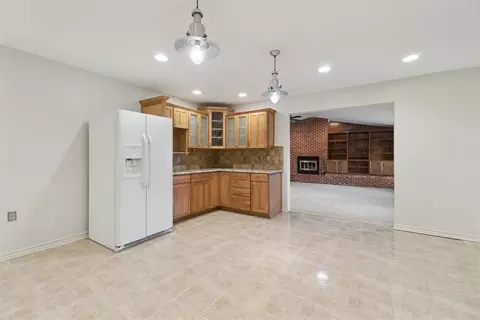 Other - 712 E 27th Pl, Edmond, OK 73013 photo 4 of 10