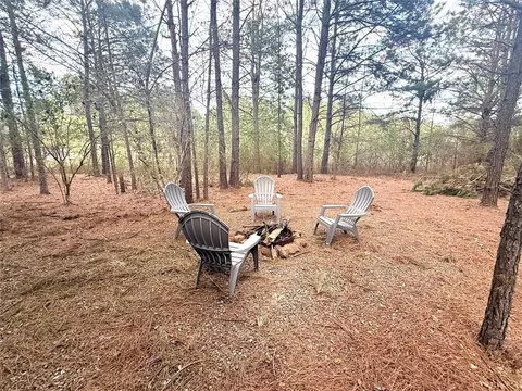 Exterior - 8 Valor Ct, Broken Bow, OK 74728 photo 5 of 6