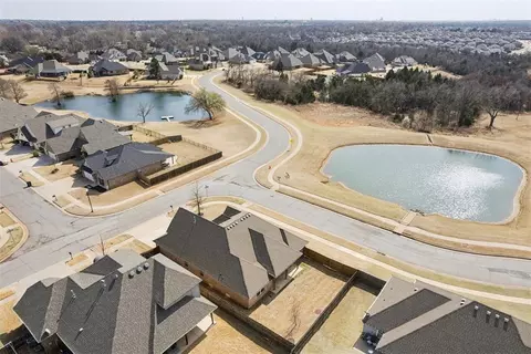 18701 Windy Way Rd, Edmond, OK 73012
