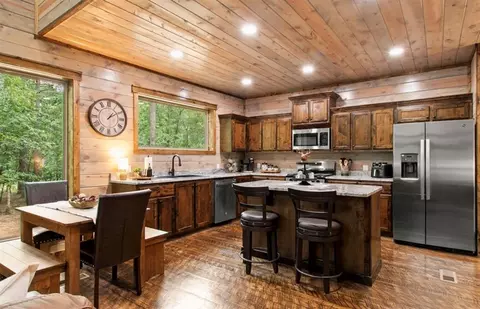 Kitchen - 291 Split Paddle Ln, Broken Bow, OK 74728 photo 1 of 3