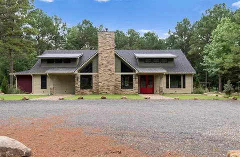 Exterior - 291 Split Paddle Ln, Broken Bow, OK 74728 photo 2 of 12