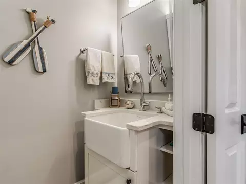 Bath - 30 Park St #C, Carlton Landing, OK 74432 photo 6 of 6