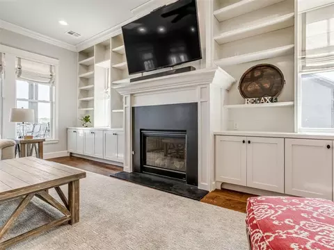 Living - 30 Park St #C, Carlton Landing, OK 74432 photo 6 of 6