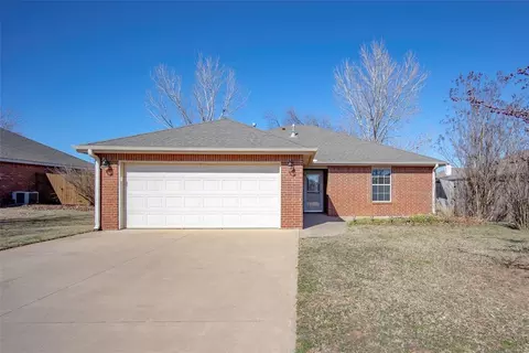 810 E Kc Ct, Stillwater, OK 74075