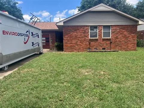 725 Hartman Dr, Norman, OK 73069