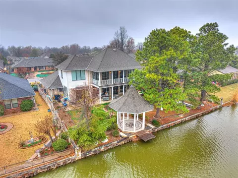11132 Lakeridge Run, Oklahoma City, OK 73170