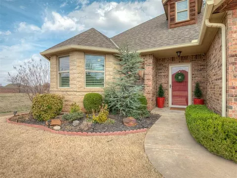 3612 Pistache Ln, Yukon, OK 73099