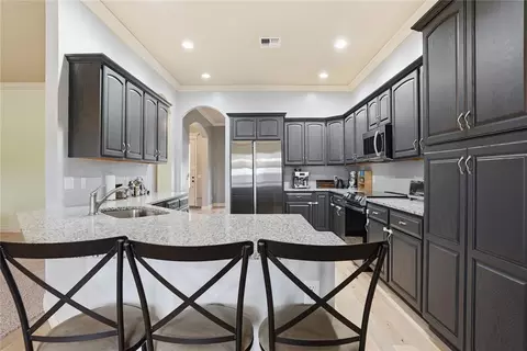 Kitchen - 3713 Regal Dr, Altus, OK 73521 photo 2 of 4