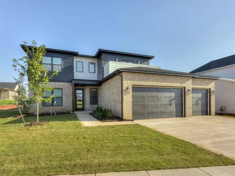 5709 NW 154th Ter, Edmond, OK 73013
