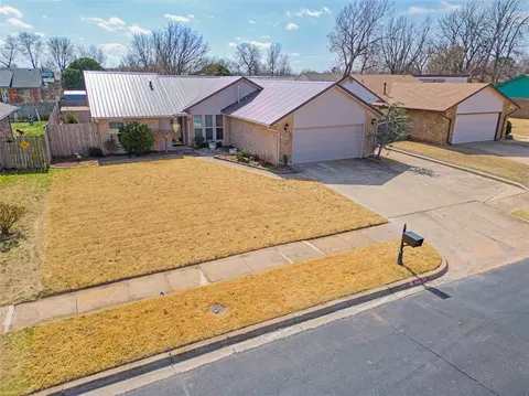 1918 Morren Dr, Norman, OK 73071
