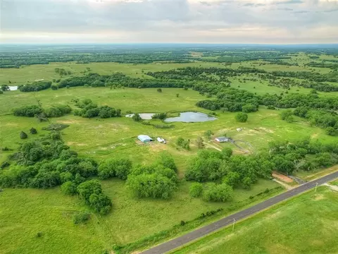 26601 Indian Meridian Rd, Wynnewood, OK 73098