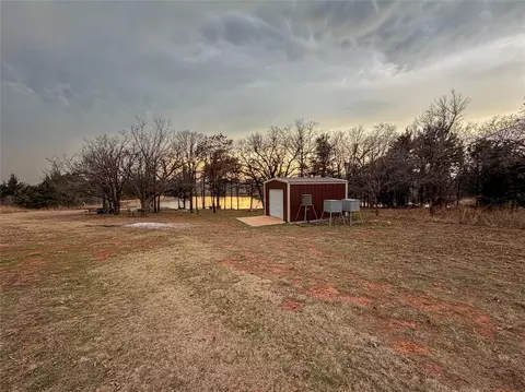 W 74c Highway, Crescent, OK 73028