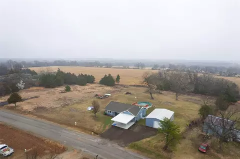 View/Area - 5590 E Lakeview Dr, Harrah, OK 73045 photo 2 of 2