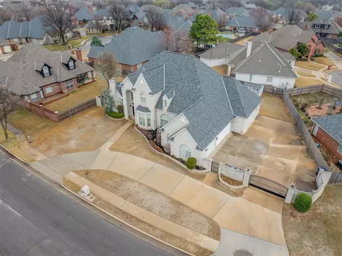 12116 Long Lake Blvd, Oklahoma City, OK 73170