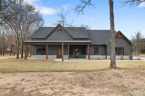 11931 Maximus Ln, Kingston, OK 73439