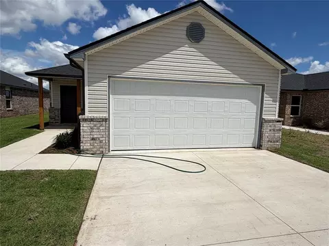12828 Torretta Way, Yukon, OK 73099