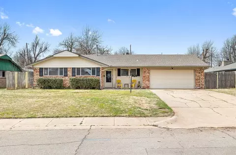 1502 S Miles Ave, El Reno, OK 73036