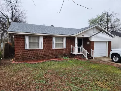 308 W Mimosa Dr, Midwest City, OK 73110