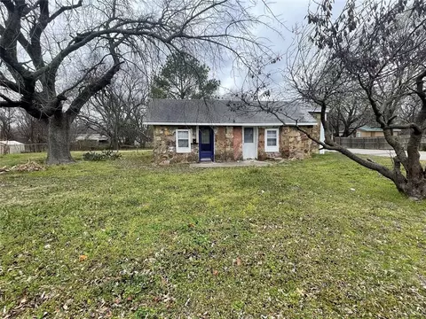 1001 SW F St, Ardmore, OK 73401