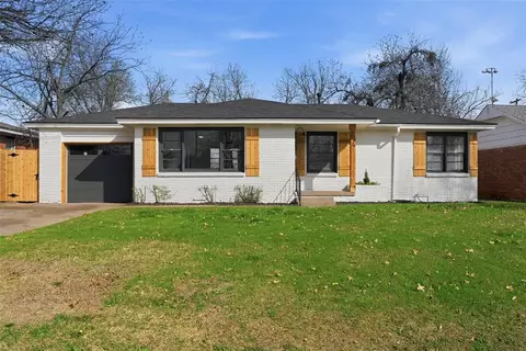 5029 NW 47th St, Warr Acres, OK 73122