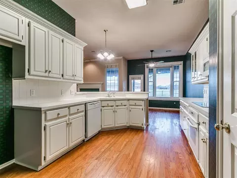 3812 Buckingham Dr, Norman, OK 73072 photo 38