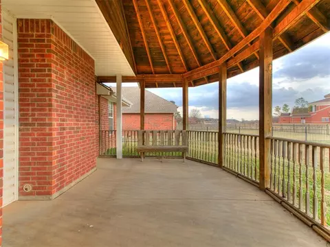 3812 Buckingham Dr, Norman, OK 73072 photo 3