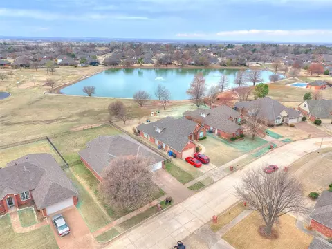 3812 Buckingham Dr, Norman, OK 73072 photo 8